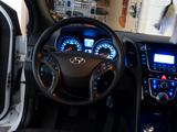 Hyundai i30 blue 1.4 PASSION PASSION - Hyundai i30 Passion mit Benzin-Antrieb