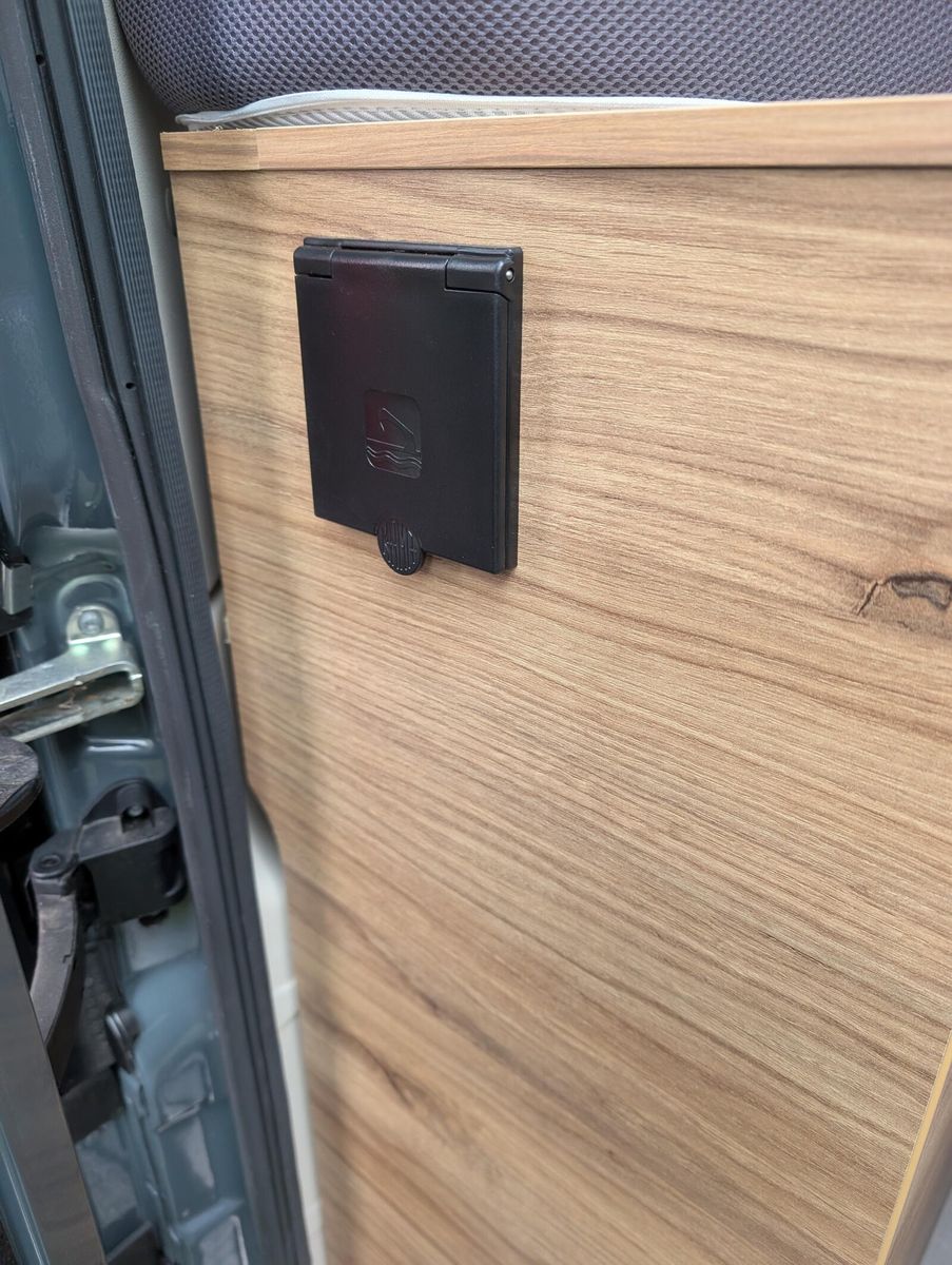 Fahrzeugabbildung Karmann Dexter DE 580 Automatik, Alu, Klima,