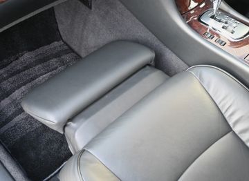 Nissan President (PGF50) – Bild 13