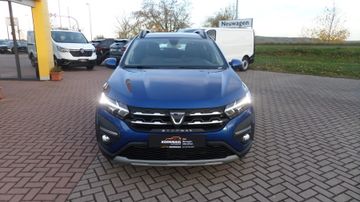 Dacia Sandero Stepway Comfort TCe 90 PS mit Navi Audio