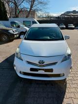 Toyota Prius+ 1.8-l-VVT-i - - Toyota Prius+: Automatik