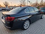 BMW 530 d xDrive +Automatik+AHK+Kamera+Leder+Xenon - BMW 530 aus 2015