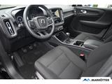 Volvo XC40 T2 Essential/17''/Shz/Navi/Kamera/Apple-Car - Volvo XC40: Essential