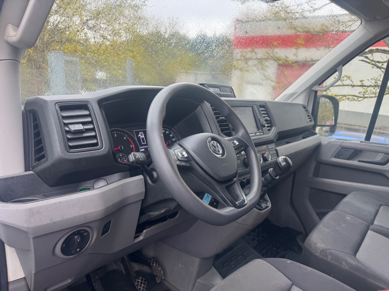 Fahrzeugabbildung Volkswagen Crafter Koffer Pritsche 50 lang