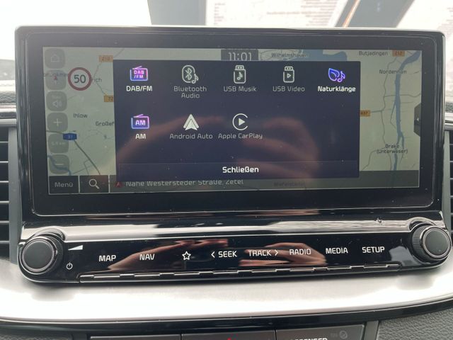 XCeed 1.6 PHEV DCT6 VISION KOMFORT NAVIGATION DR