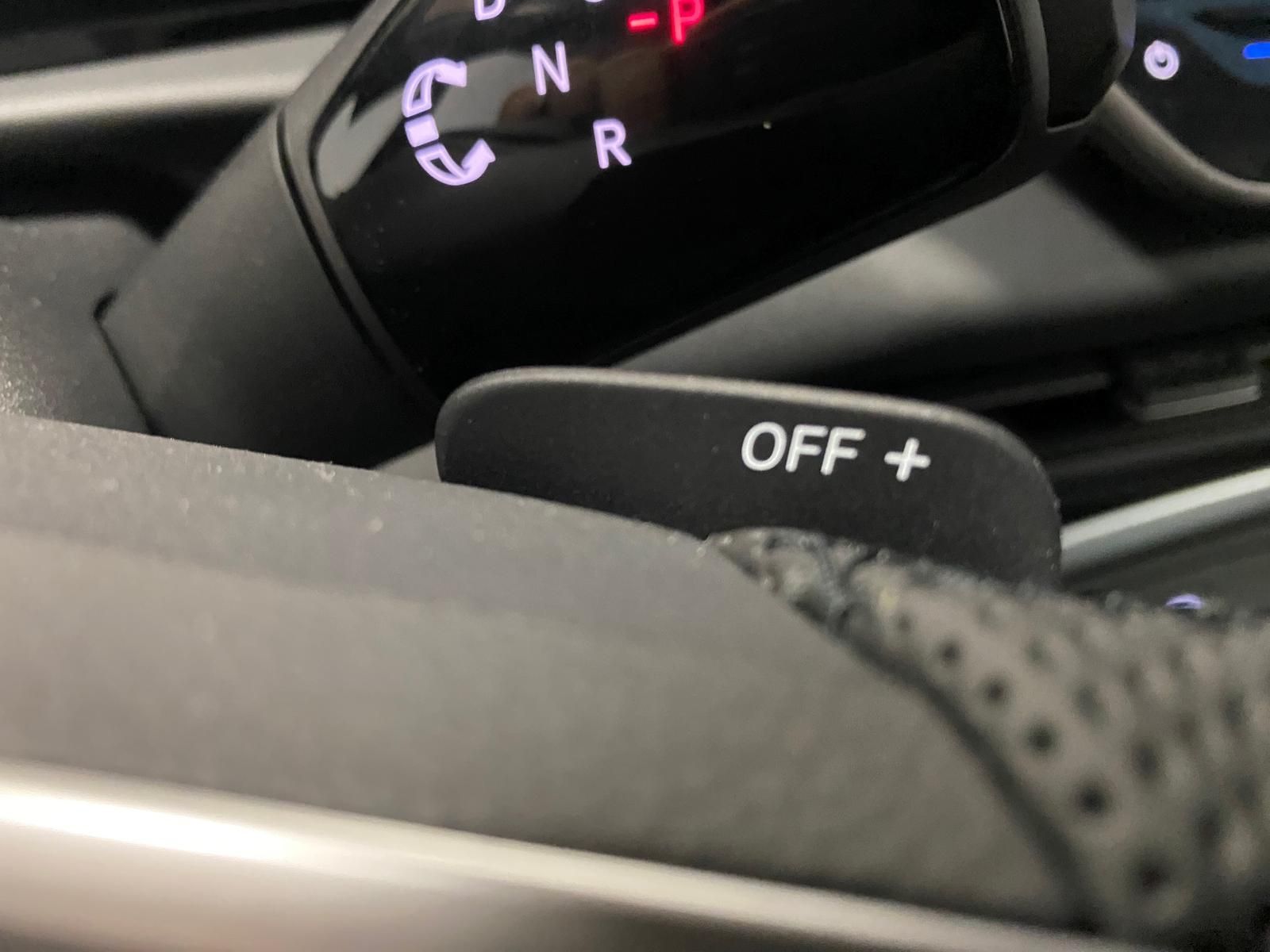 Fahrzeugabbildung Volkswagen T-Roc 1.5 eTSI R-Line NEUES MODELL AHK+ACC+KAMER