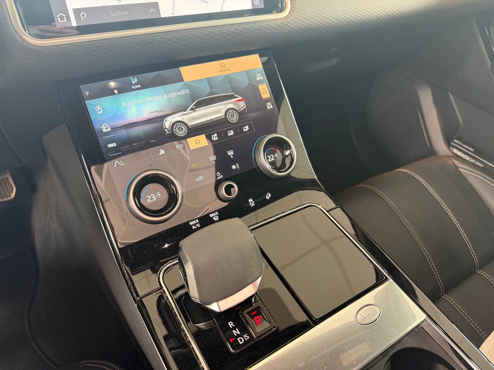 Fahrzeugabbildung Land Rover Range Rover Velar/R-DYNAMIC/PANO/HEAD-UP/ACC
