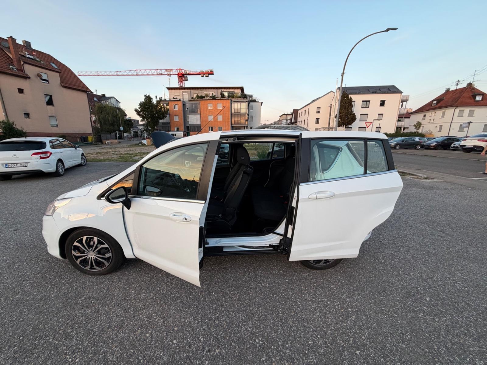 Ford B-MAX 2012 — photo 8