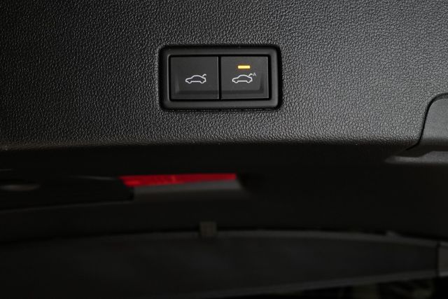 Volkswagen Touareg 3.0TDI R-Line Black Style Wankstabi Pano