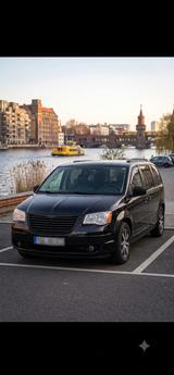 Chrysler Grand Voyager Limited 2.8 CRD Autom. Limited - Chrysler Grand Voyager mit Diesel-Antrieb: Automatik