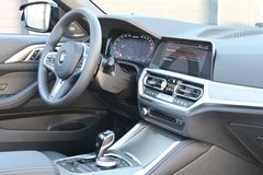 Fahrzeugabbildung BMW 4 Cabrio M440 i xDrive *360*HU*M-Paket*Laser*