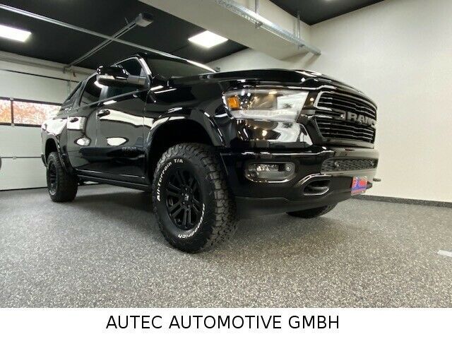 Fahrzeugabbildung Dodge LARAMIE SPORT NIGHT ED-OFF ROAD-TAILGATE-12