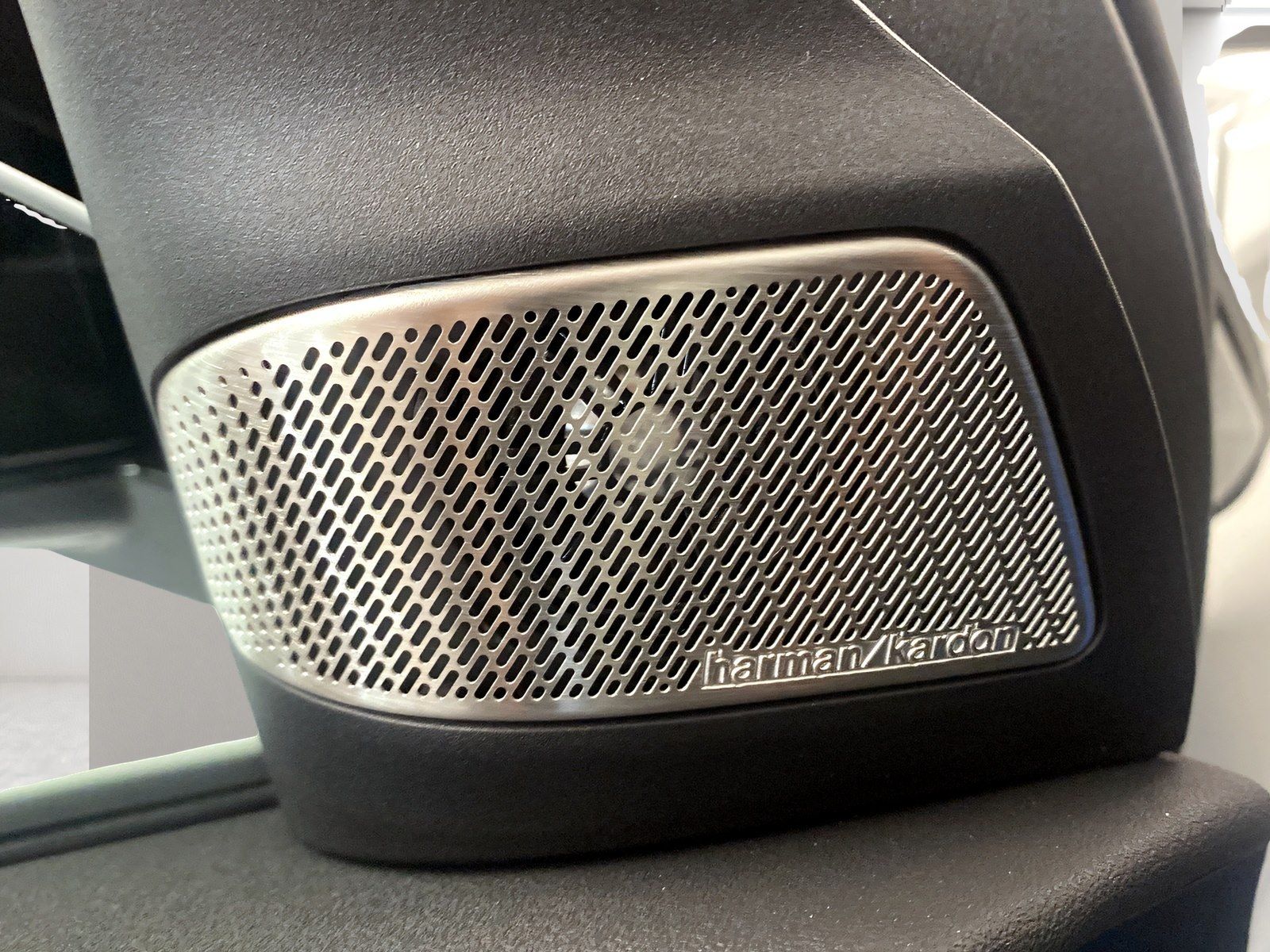 BMW iX3 - Bild 19