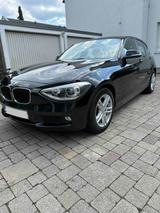 BMW 118d - Saphirschwarz metallic - BMW 118 aus 2012: 118d