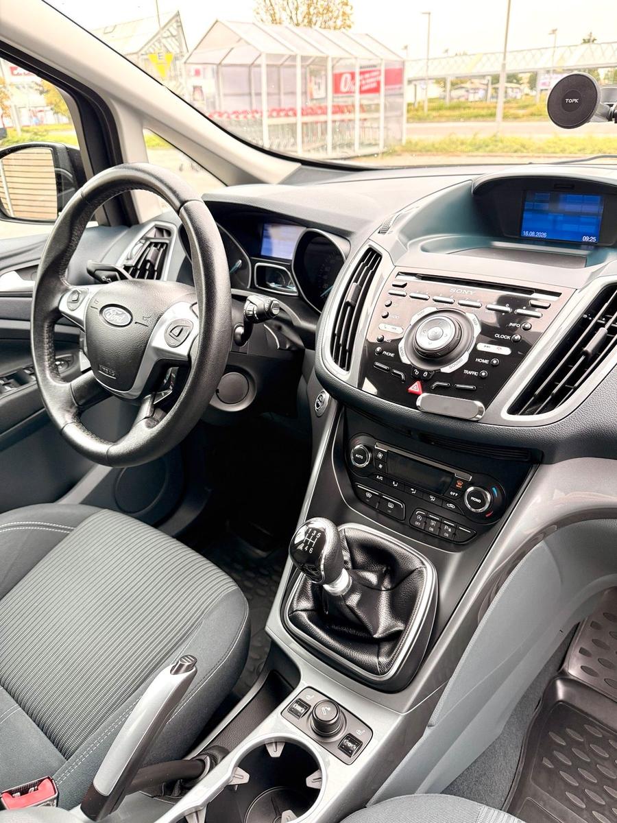 Ford C-MAX 2012 — photo 10