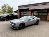 Dodge 5.7L V8*AUTO-*NAVI*LEDER*XENON*LED*SERVICE NEU - Dodge Challenger Gebrauchtwagen