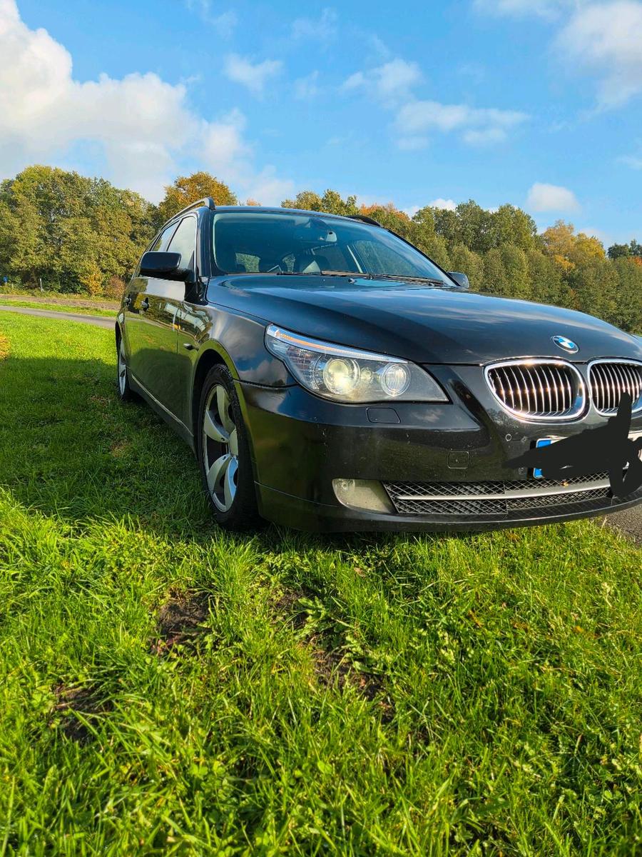 BMW 525
