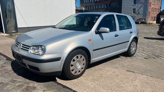 Volkswagen Golf 1.4 Comfortline Klima HU & AU NEU