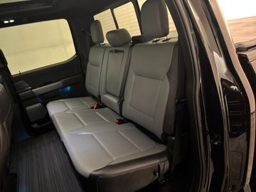 Ford 3xF150 Lightning Lariat  gr. Batterie im Vorlauf