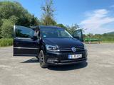 Volkswagen Caddy Maxi Highline 4motion - Volkswagen Caddy Maxi: Motion