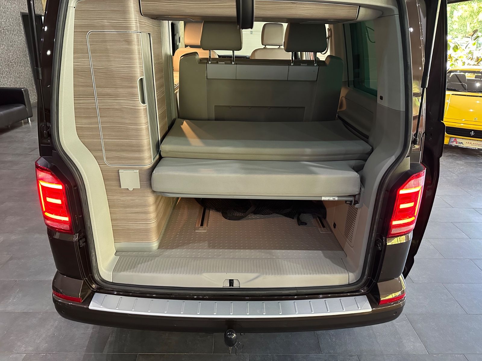 Volkswagen T6 California 4Motion "30 Years" Küche /Markisse foto 19