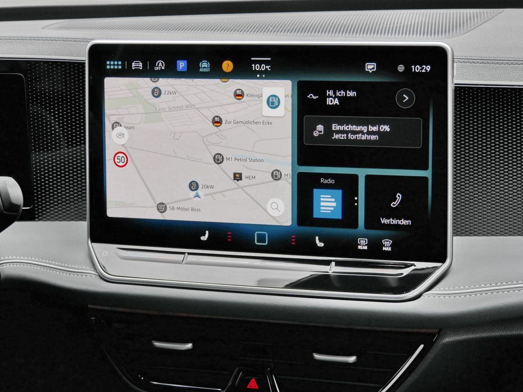 Fahrzeugabbildung Volkswagen Passat Variant 1.5 eTSI AHK Keyless Kamera Navi