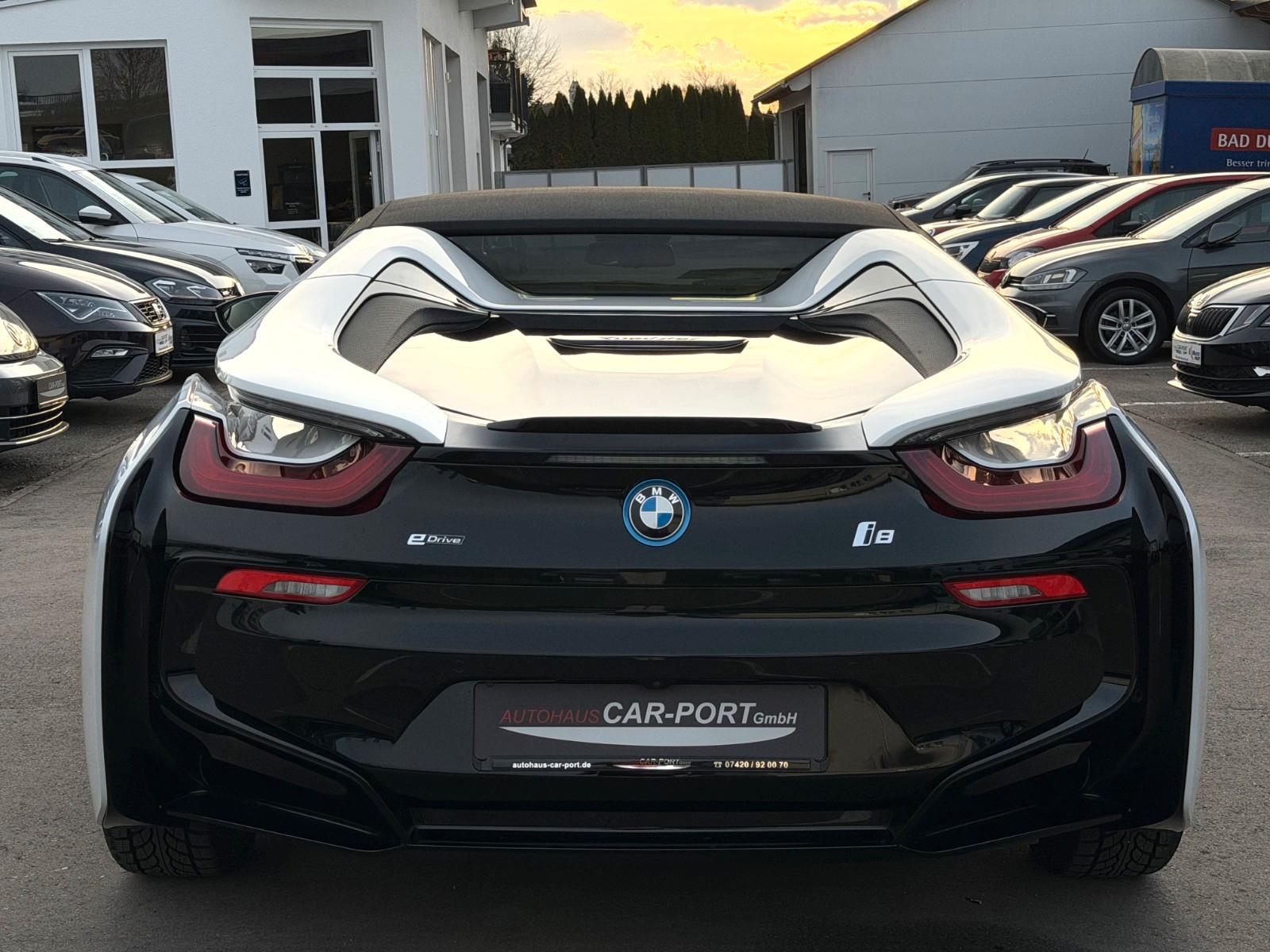 BMW i8 Roadster