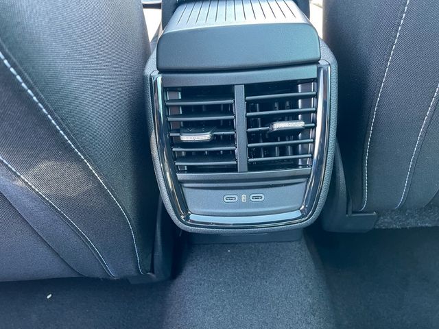 Skoda Kamiq 1.0 TSI DSG Monte Carlo *ACC*CAM*NAV*KESSY