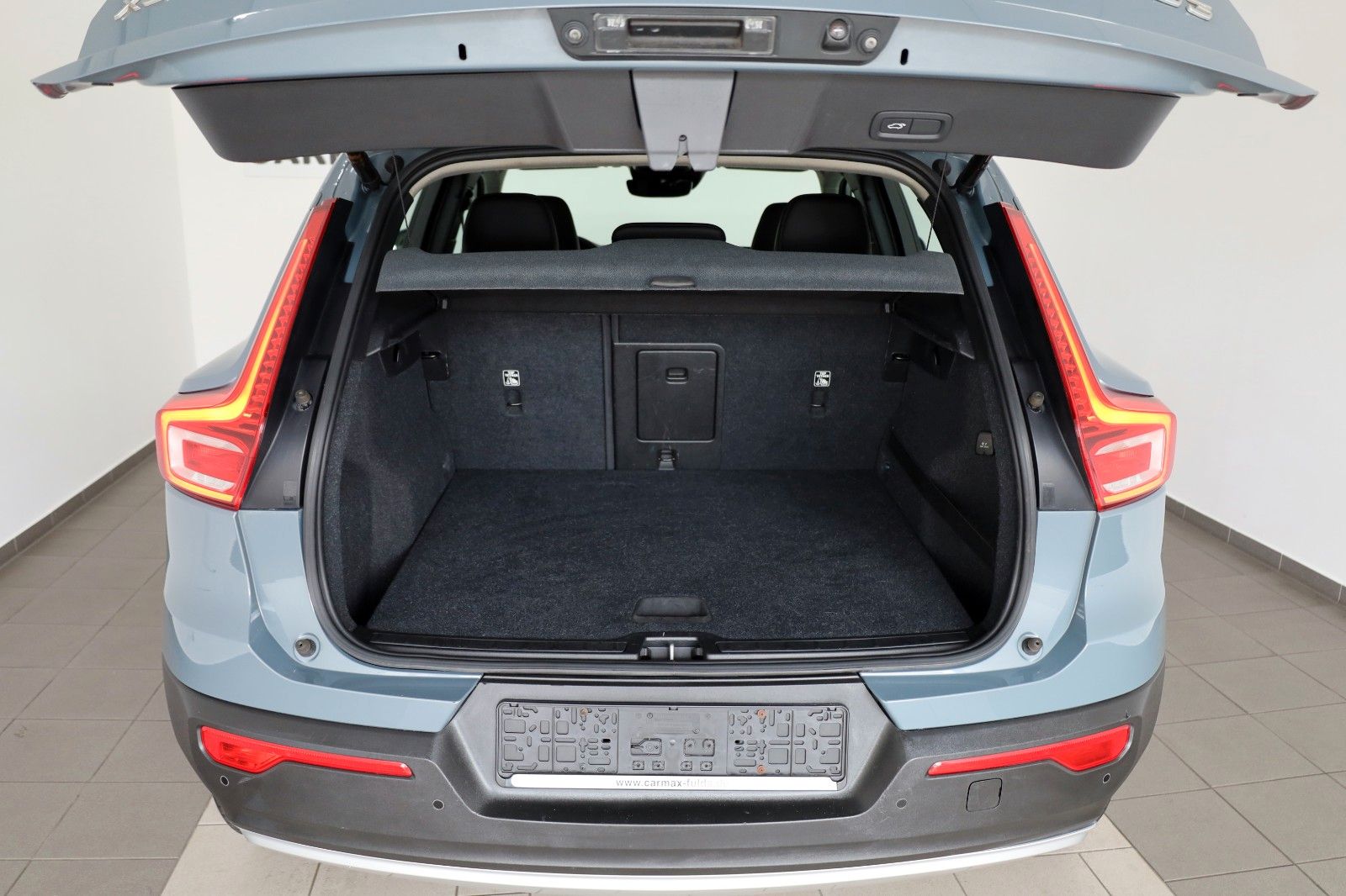 Fahrzeugabbildung Volvo XC40 Momentum Pro T.Leder,Navi,LED,SH,PDC,Apple