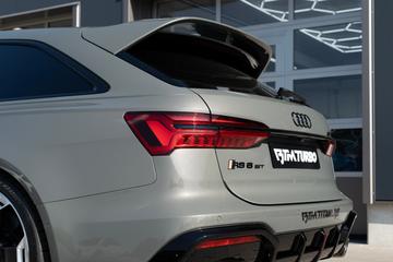 2025 AUDI RS6 photo 6