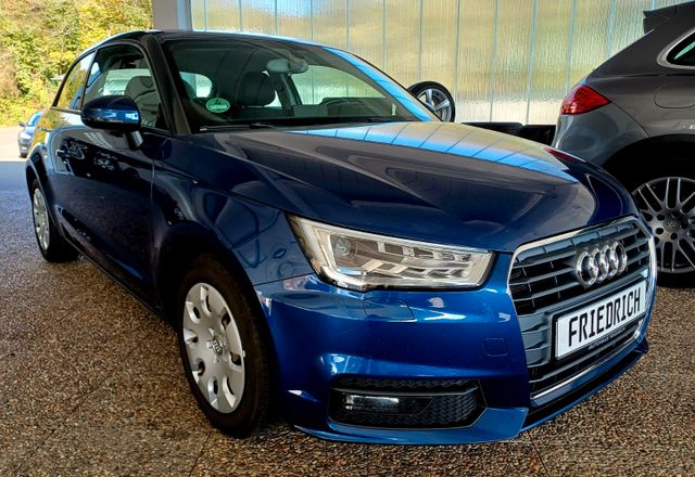 Audi A1 1.4 TDI - NAVIGATION - XENON - SH -