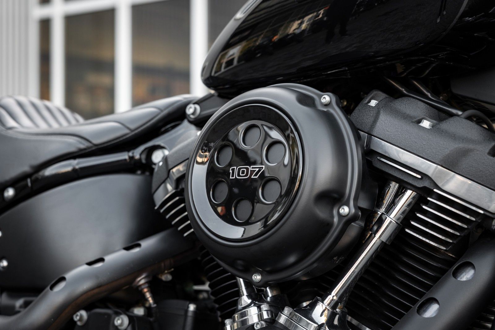Fahrzeugabbildung Harley-Davidson FXBB STREET BOB Softail  - JEKILL&HYDE