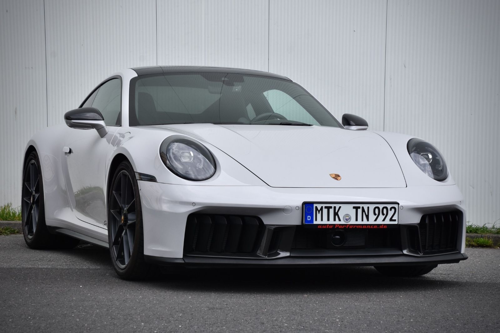 PORSCHE 992.2 911 Carrera 4 GTS SportDesign Paket CARBON