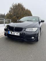 BMW 330i Cabrio - M Paket ab Werk - BMW 330 aus 2010: 330i