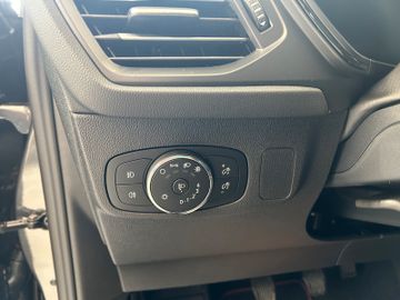Ford Focus Turnier ST-Line  1,0l Gar.bis 012029!*