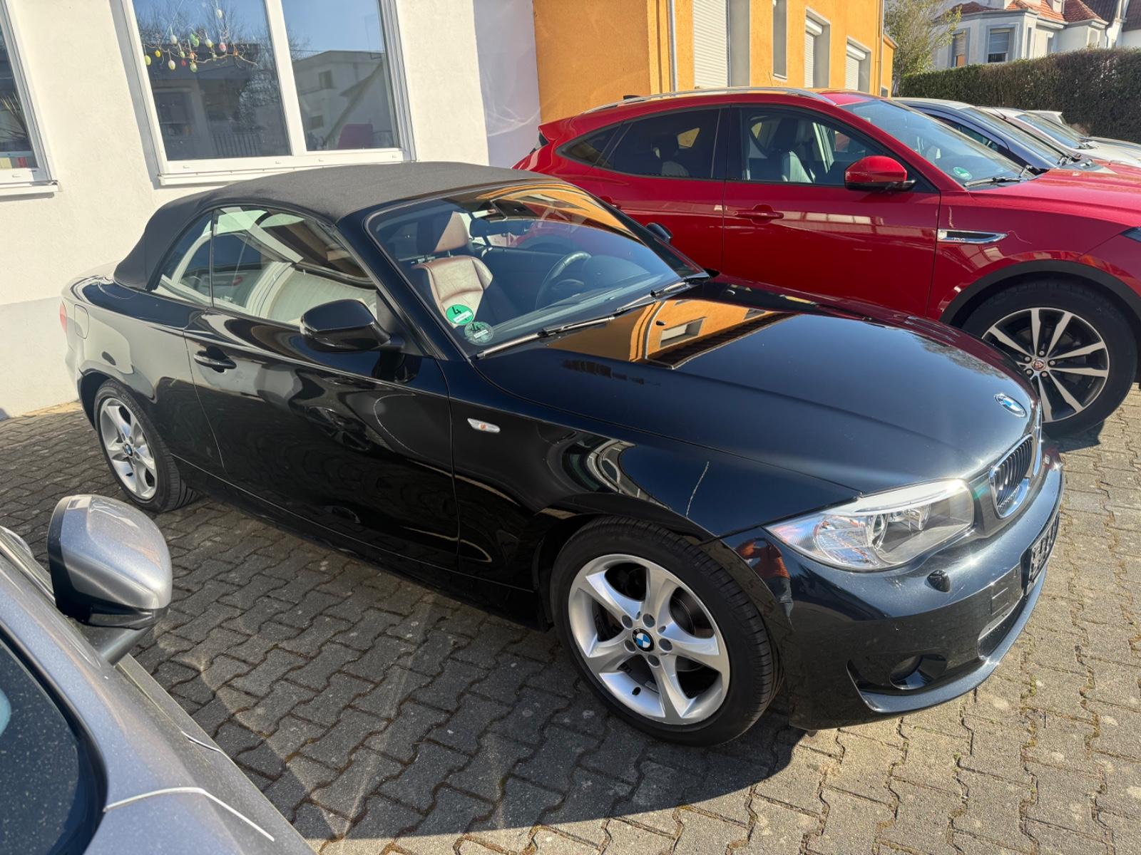 BMW 120 1 Cabrio 120d Leder Xenon 8fach bereift Alu.