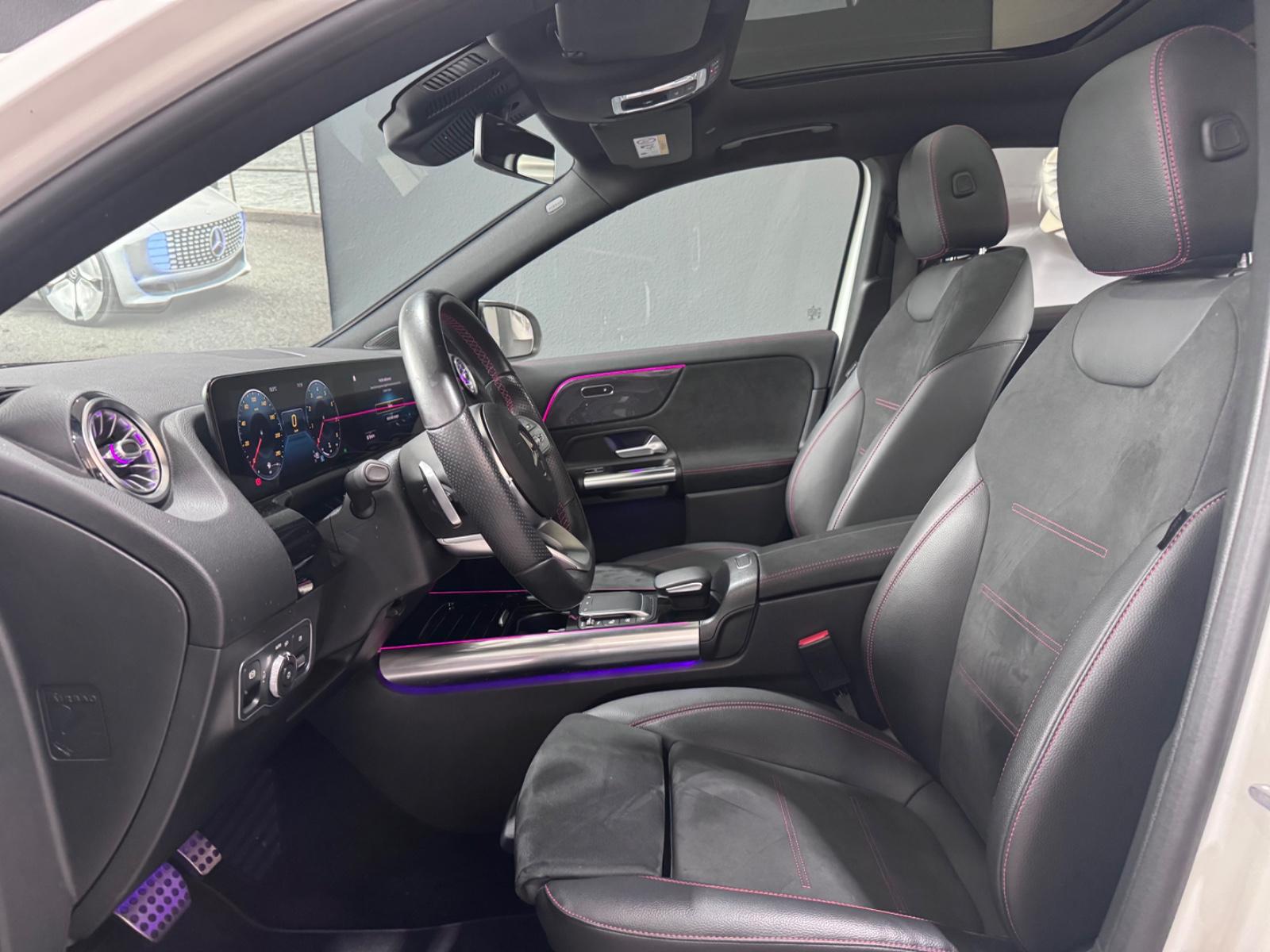 Mercedes-Benz GLA 200 AMG*MEMORY*LED*PANORAMA*AHK*KAMERA