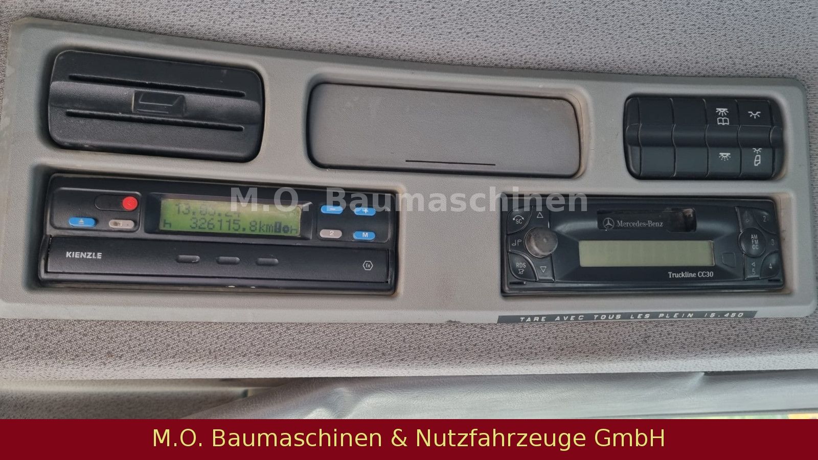 Fahrzeugabbildung Mercedes-Benz Actros 3241 / Betonmischer / Aufbau Stetter /9m³