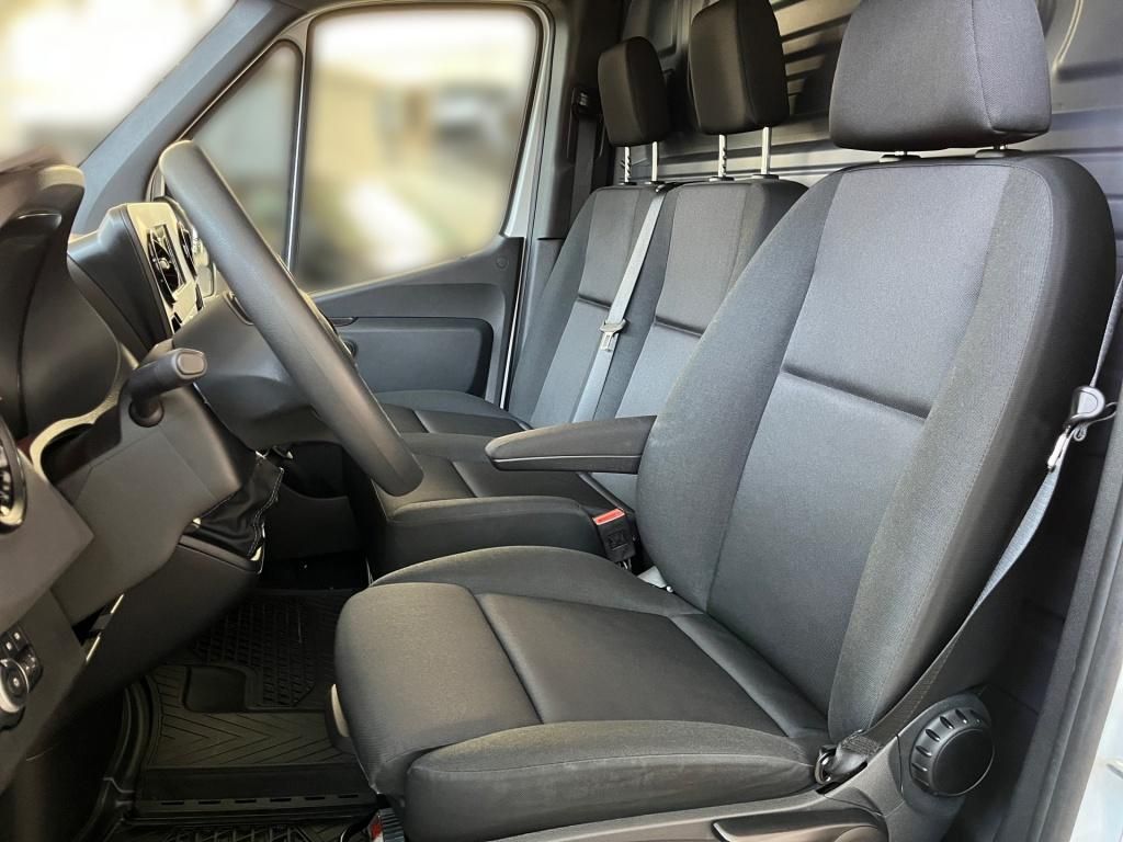 Fahrzeugabbildung Mercedes-Benz Sprinter 317 Kasten L2H2 360°Schwingsitz SHZ EDW