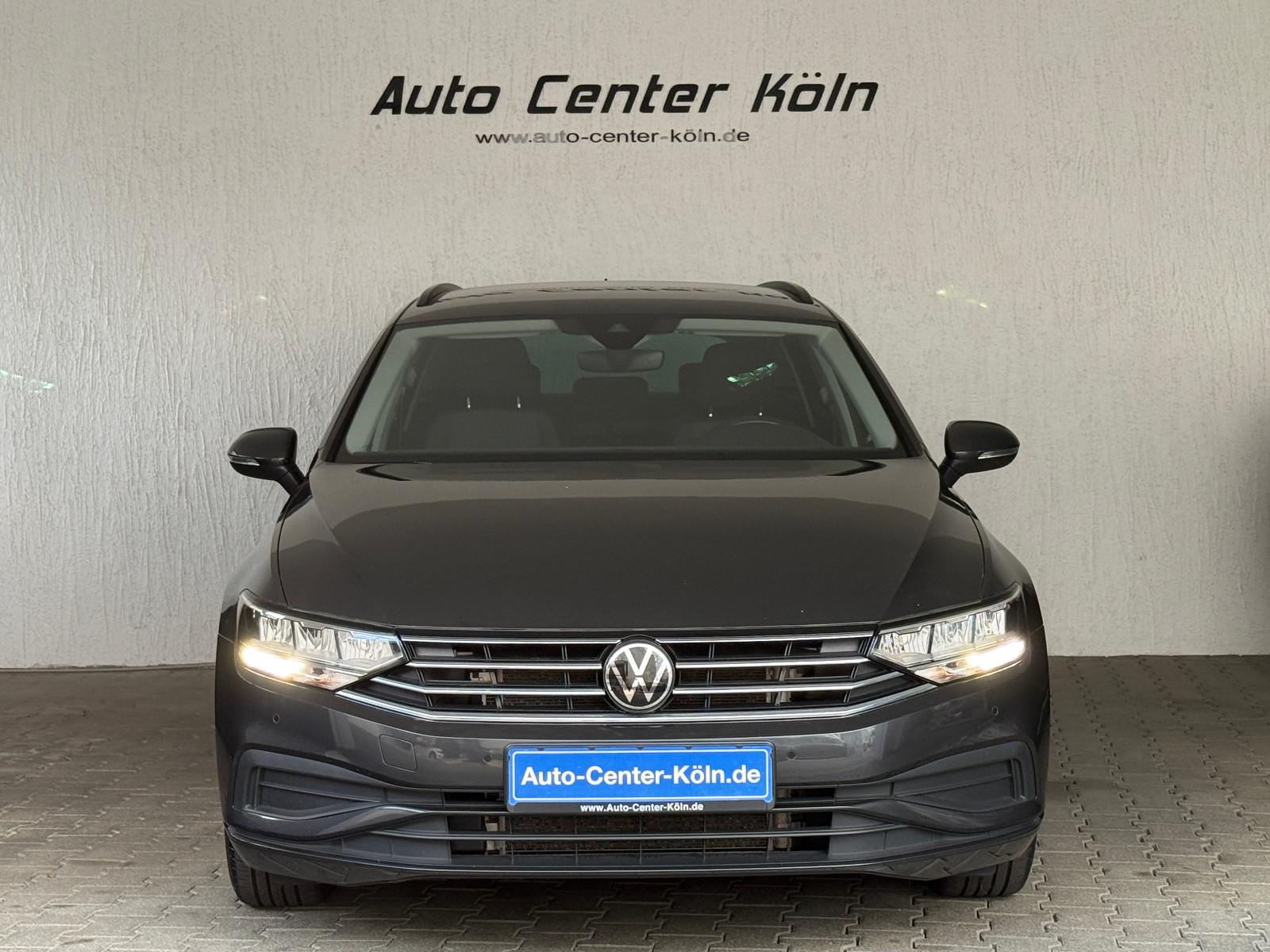 Volkswagen Passat 2.0 TDI Variant DSG Variant*Navi*LED*AHK*