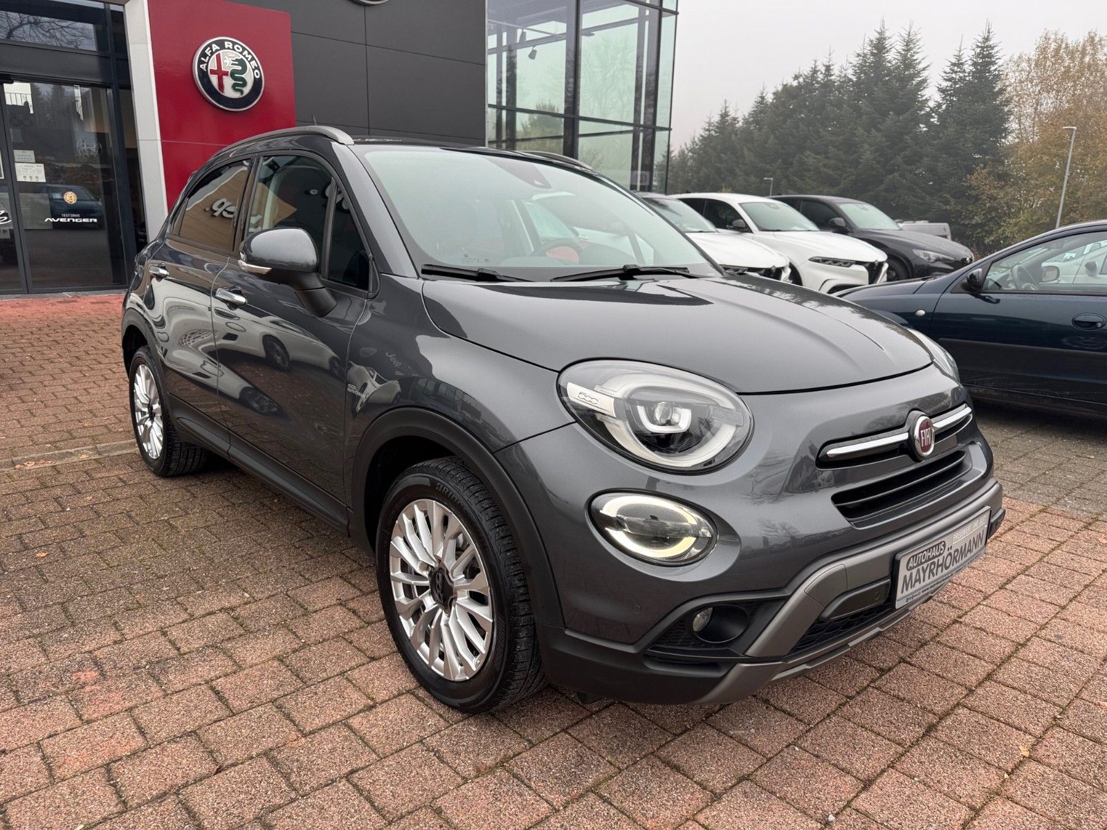 Fahrzeugabbildung Fiat 500X 1,0 Cross FireFly 120 PS KAMERA NAVI KLIMA