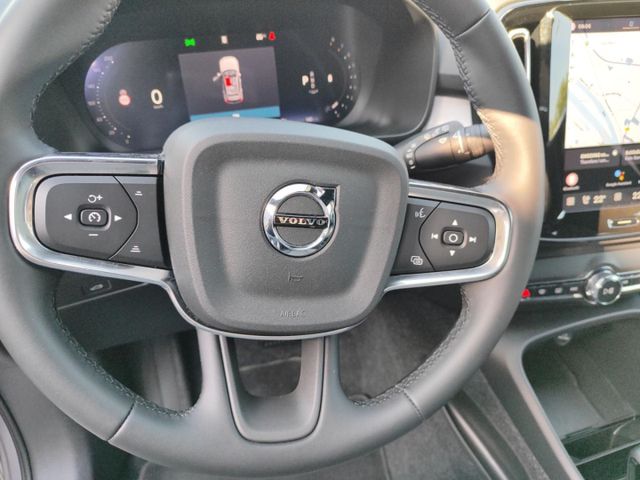 VOLVO XC 40 (Bild 25 von Array)