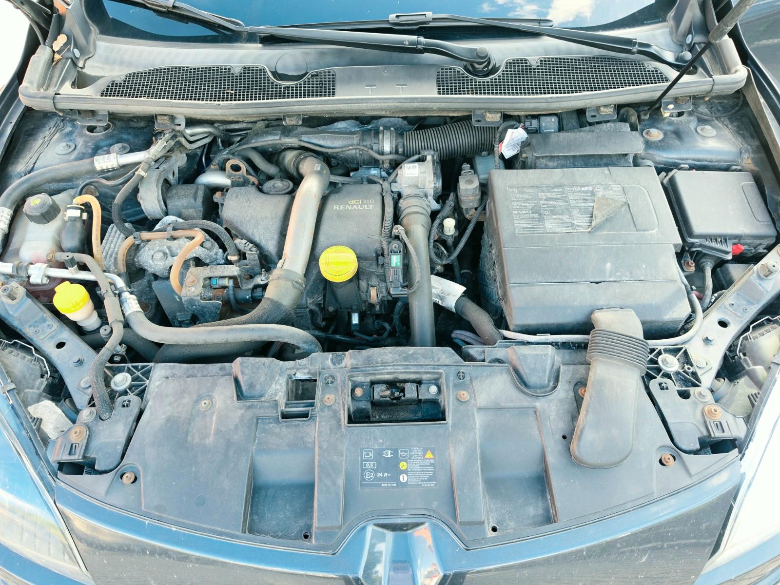 Renault Megane 2011 — photo 13