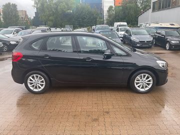 BMW 218 - 3