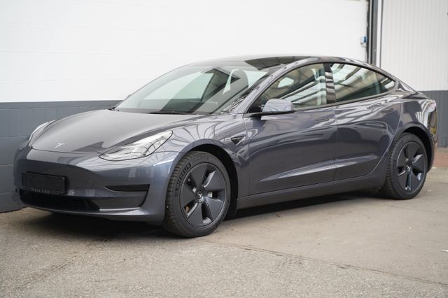 Tesla Model 3 Long Range AWD  *82 kWh*Mwst.*Matrix-LED