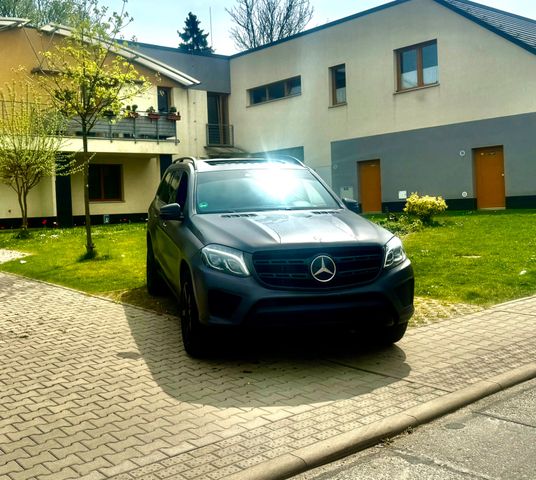 MERCEDES-BENZ GLS 350