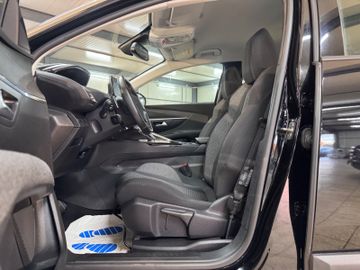 Peugeot 5008 - 9
