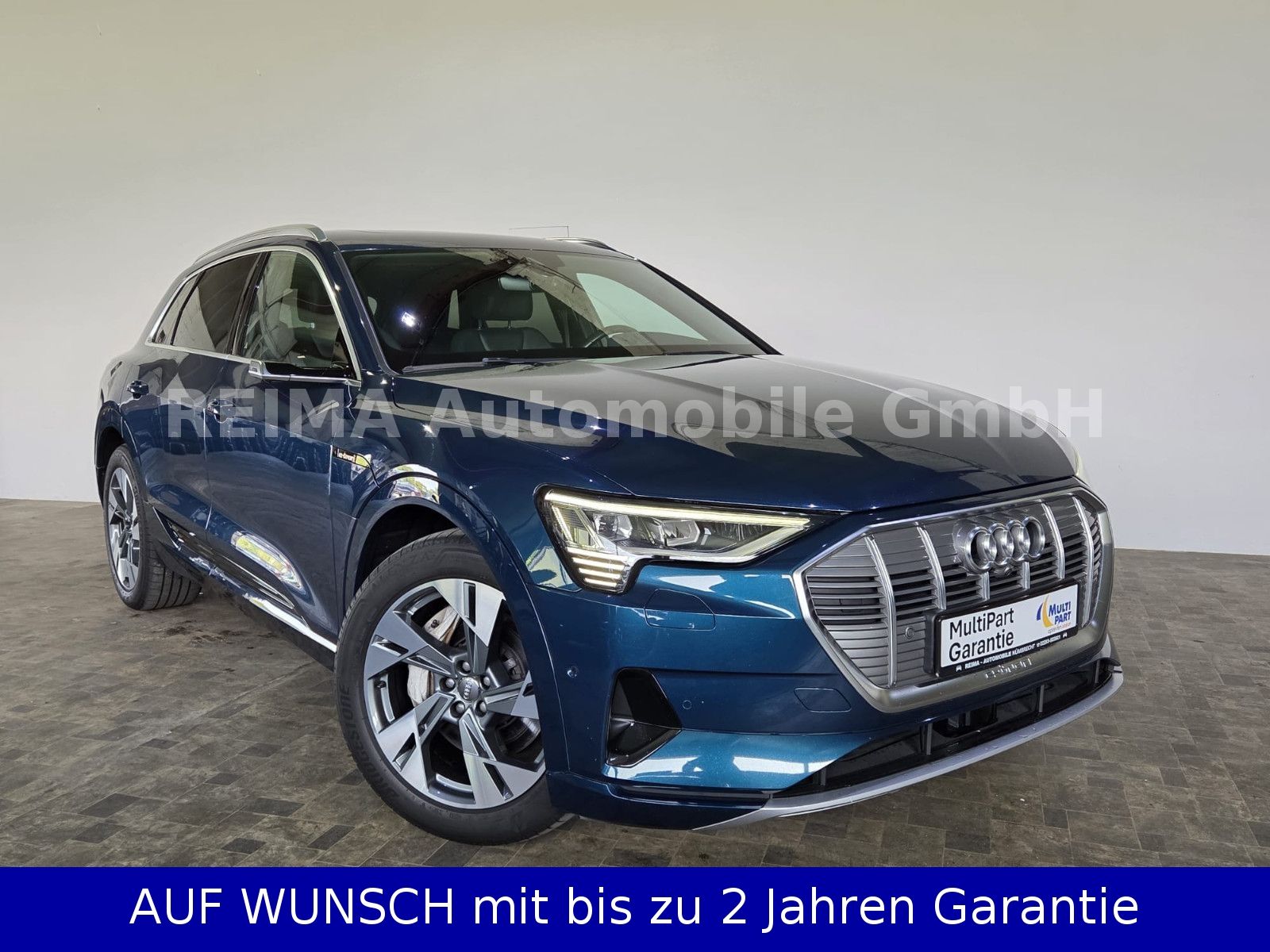 Fahrzeugabbildung Audi e-tron 55 quattro advanced, AHK, Virtual, ACC