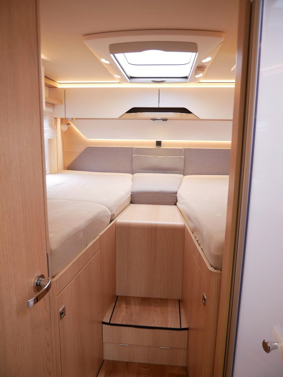 Fahrzeugabbildung HYMER / ERIBA / HYMERCAR BMC I 680 1.Hand Autom. Kamera Markise NAVI ALU
