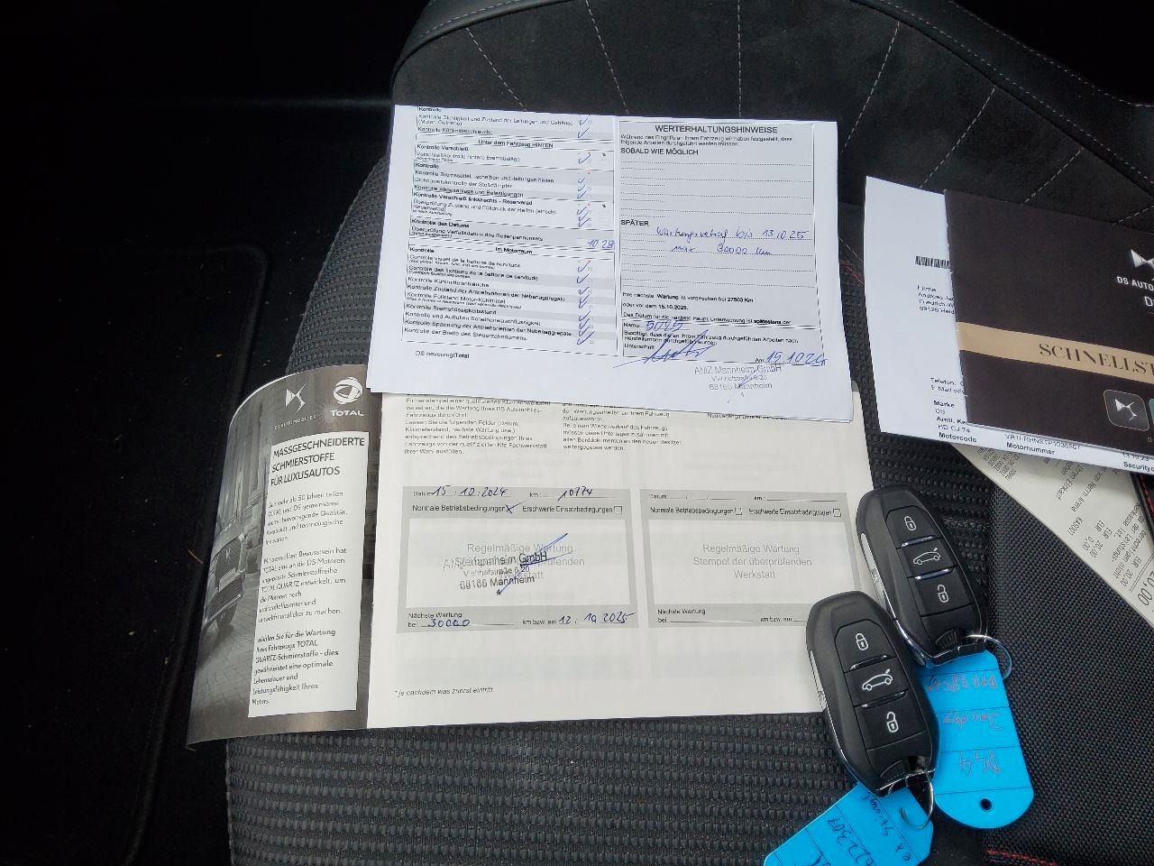 Fahrzeugabbildung DS Automobiles DS4 PureTech 130 EAT8 Performance Line Automatik